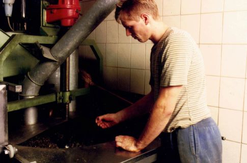 Guntram Hamlitsch als junger Mann in der alten Ölmühle.